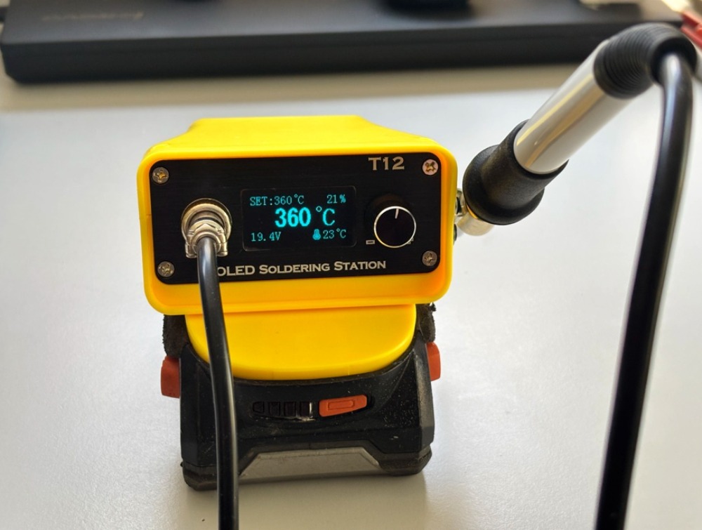 Diy Electronics Bench - Bezprzewodowa lutownica T12 do akumulatorów litowych